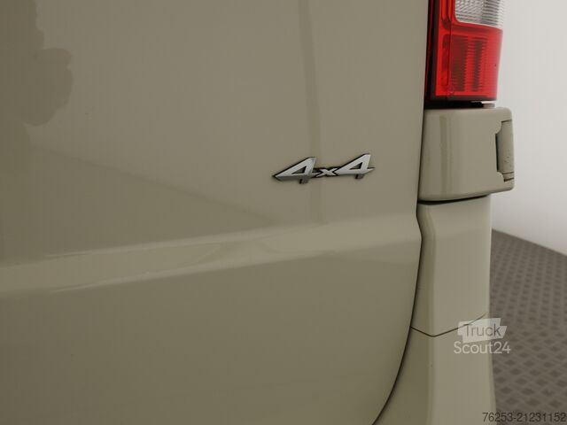 Ploščati dostavnik Mercedes-Benz Vito 119 CDI 4x4 Kasten Kompakt ACC AHK AUT Kam.