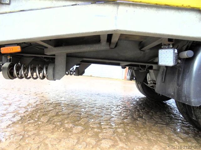 Alacsony rakodó Blomenröhr 668/18000