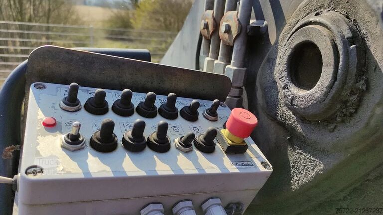 Kokmateriālu transportieris Diversen LADEKRAN LOGLIFT F251S 80A LADEKRAN LOGLIFT F25...