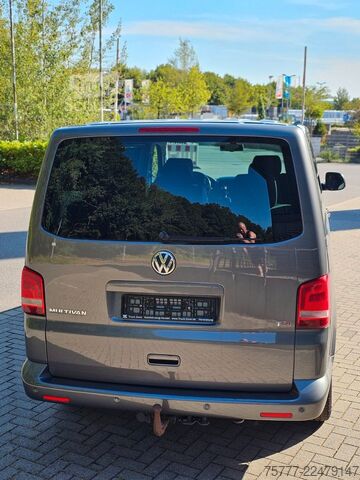 Minibuss VW T5  Multivan Comfortline-DSG-AHK-7Sitze-St.Heiz