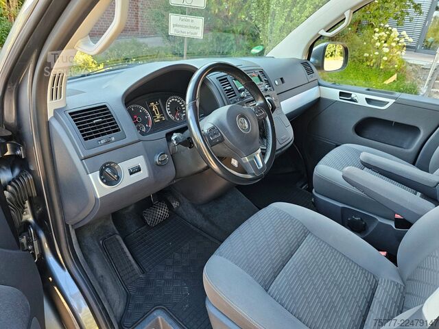 Minibuss VW T5  Multivan Comfortline-DSG-AHK-7Sitze-St.Heiz