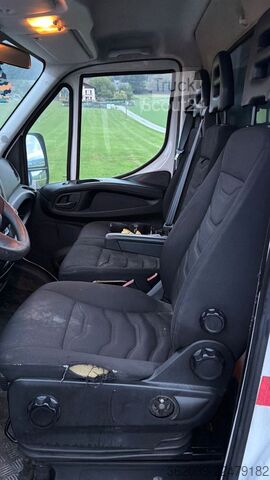 Ponyvával szerelt furgon IVECO Daily 35C17 E6 PRITSCHE PLANE