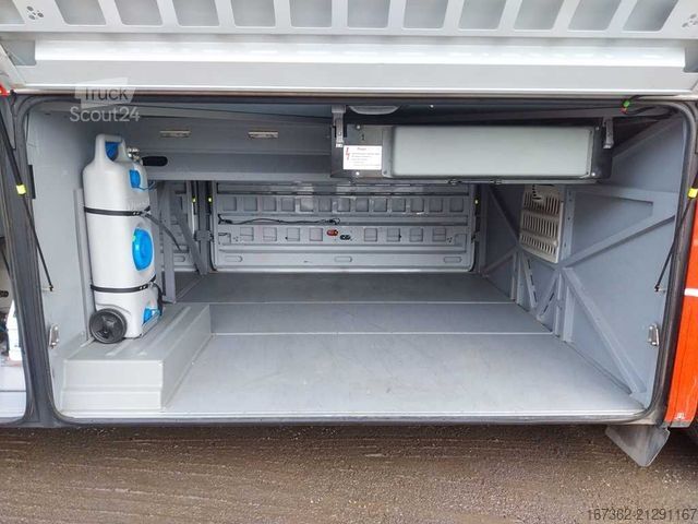 Autocar SETRA S 517 HD, 6X2, EURO 6, 60 SEATS, WC, TV