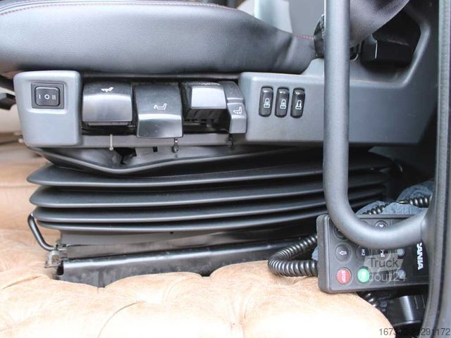 Ciągnik siodłowy typu volume SCANIA R 560, RETARDER, SECONDARY AIR CONDITIONING