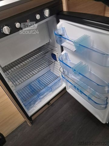 Avtodom z nadgradnjo (alkoven) CHAUSSON Alkoven C514 First Line  Markise,Navi,RK,Solar