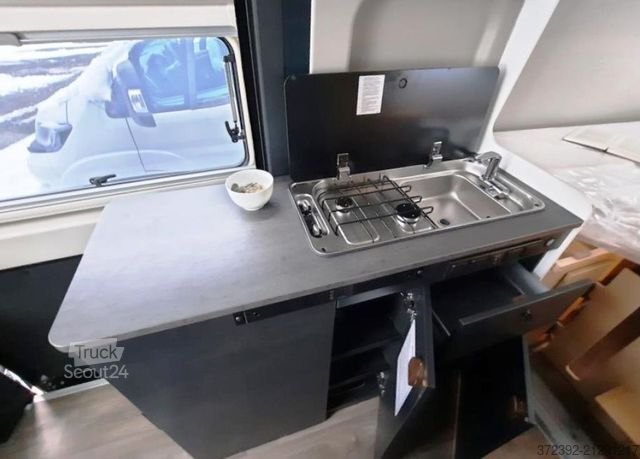 Avtodom SUNLIGHT Camper Van Cliff 640 X Verfüg./Sparen Sie 3.101,