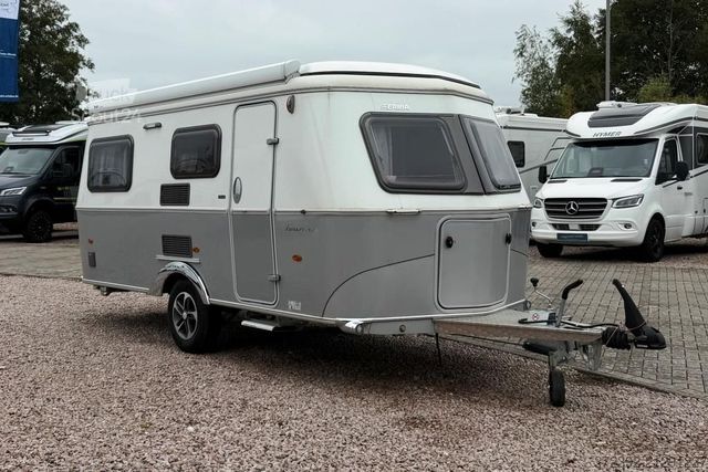 Caravane HYMER/ERIBA Touring 542 Verfüg./Sparen Sie 7.750,- ¤