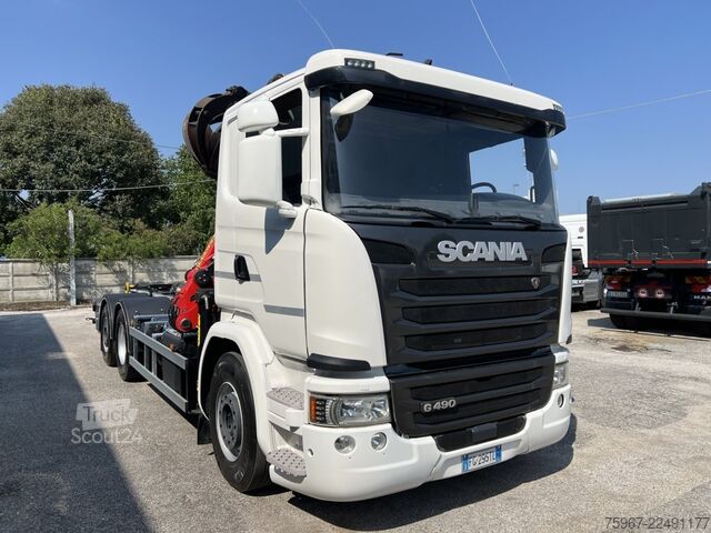 Kaveljnik s dvigalom SCANIA G490