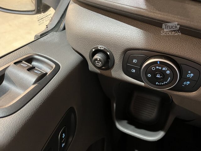 Varebil med dobbeltkabine Ford Transit 350 2.0 TDCI L3H2 DC Dubbel Cabine Tren...