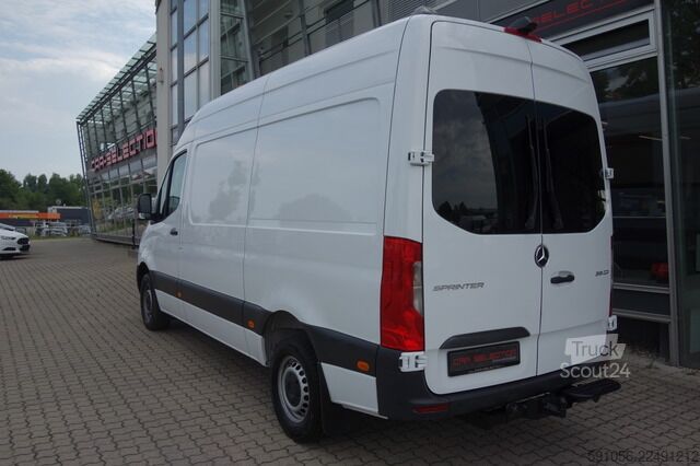 Kassevogn mercedes-benz Sprinter 319 CDI V6 Kasten L2H2 LED/STDHZG/2xGD