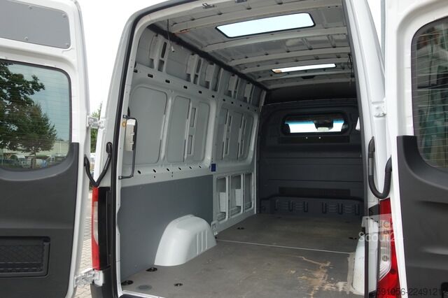 Kassevogn mercedes-benz Sprinter 319 CDI V6 Kasten L2H2 LED/STDHZG/2xGD