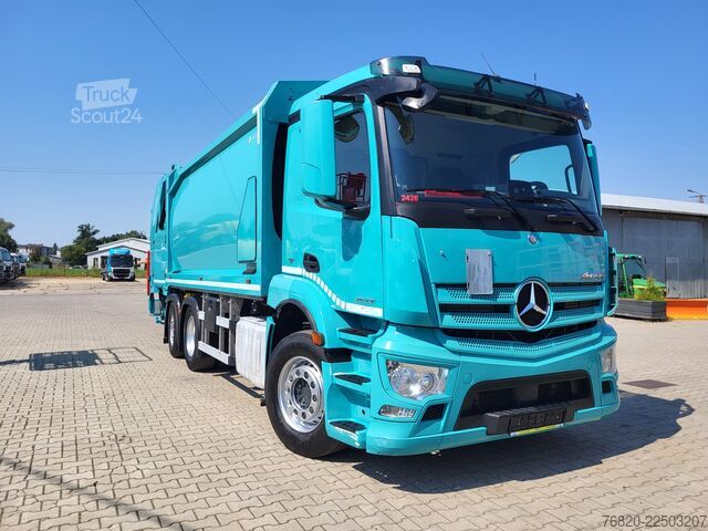 شاحنة جمع القمامة Mercedes-Benz Antos 2533