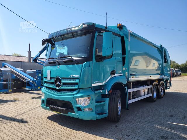 شاحنة جمع القمامة Mercedes-Benz Antos 2533