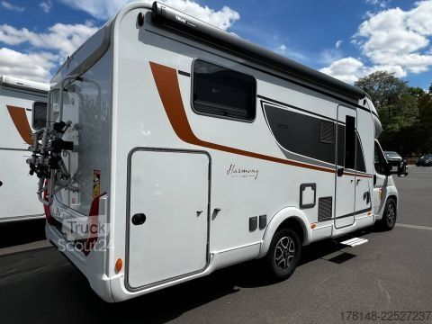 Halvintegreret autocamper Bürstner Lyseo TD 727 G