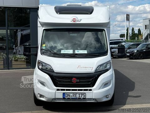 Halvintegreret autocamper Bürstner Lyseo TD 727 G