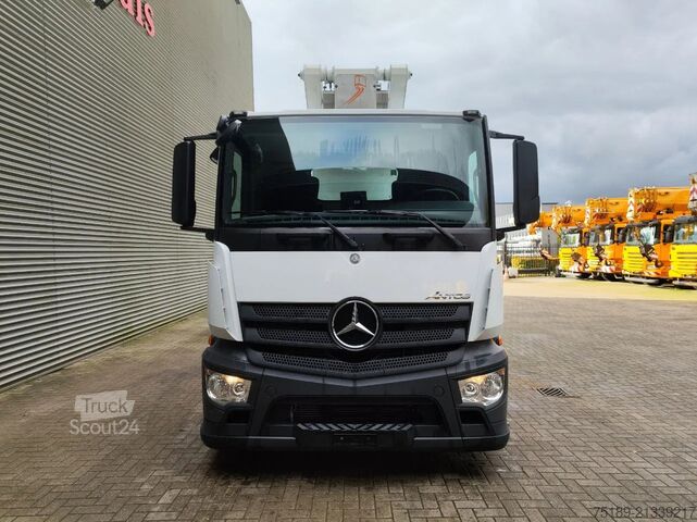 Hebebühne Mercedes-Benz Antos 1833 4x2 France Elevateur 284 TBE