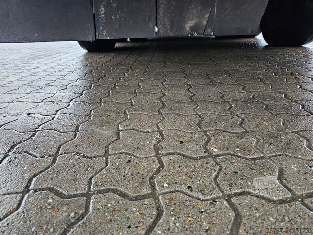 Autospecială de gunoi MERCEDES-BENZ 2629 2 Kammern, Euro 6 Filter, Faun 22 cbm