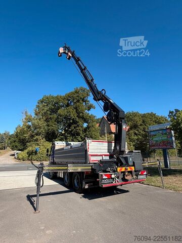 Kravas automašīnai uzstādīts celtnis VOLVO FMX 500 6x4 KRAN abstattelbar 18m Kipper Bordmat