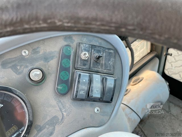 Riteņu iekrāvējs KRAMER 380 / 480 Allrad/ Schaufel/ PG/ 3.623 Bh