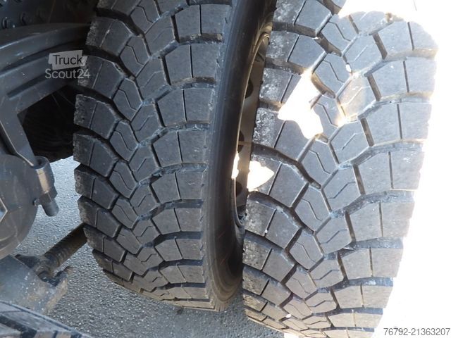 Tre-sidet tipbil MERCEDES-BENZ 4151 K 8x4 Meiller-Kip./Bordmat/M-Fhs./Ret/52tkm