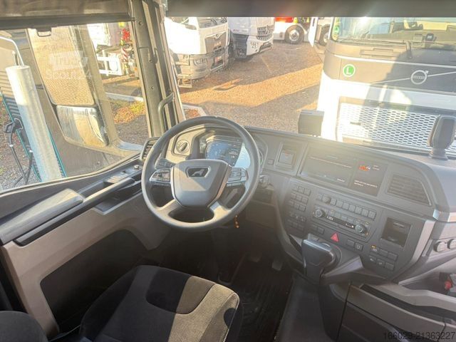 Biltransport lastbil MAN TGX 26.440 6x2-4 LL Maschinen Transporter