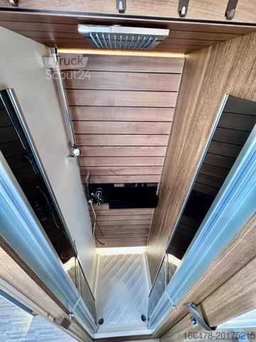 Autocaravana integral MOBILVETTA K-Yacht TeknoLine 86 Einzelbetten-Hubbett-Autom.