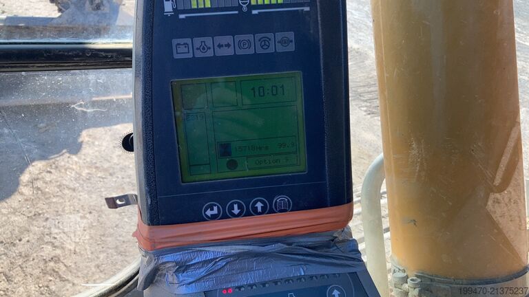 гусеничний екскаватор Liebherr R906 LC Litronic with two buckets