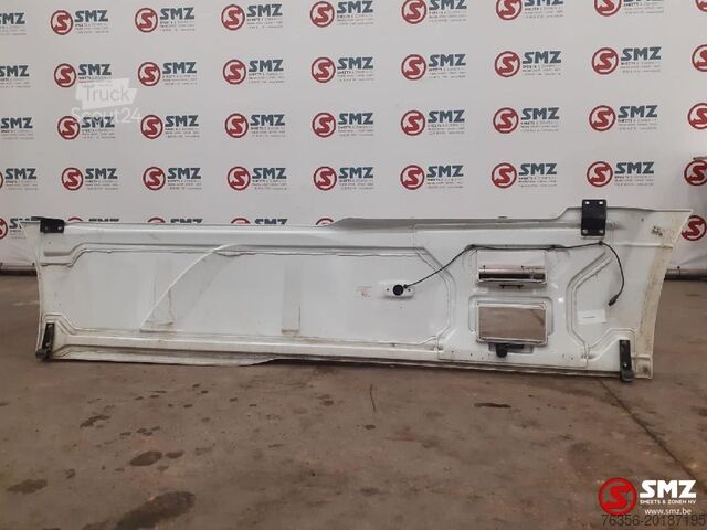 Partea șasiului Daf Occ side skirt links DAF