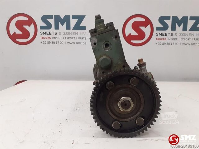Polttoainepumppu Bosch Occ injectiepomp Bosch Mercedes V8
