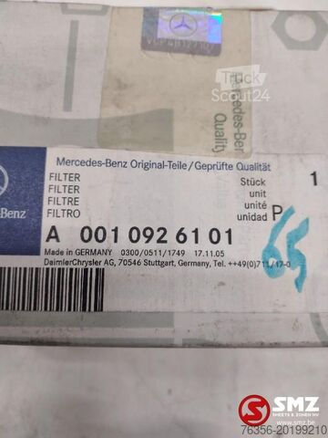 Polttoainejärjestelmä Mercedes Brandstoffilter mercedes 814  a0010926101