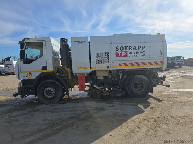 Kehrmaschine Renault Scarab Major 8001