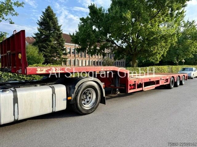 Низький навантажувач Faymonville 3 x Achse Gelenkt Mit Funk SAF /  2 x Verlängerbar