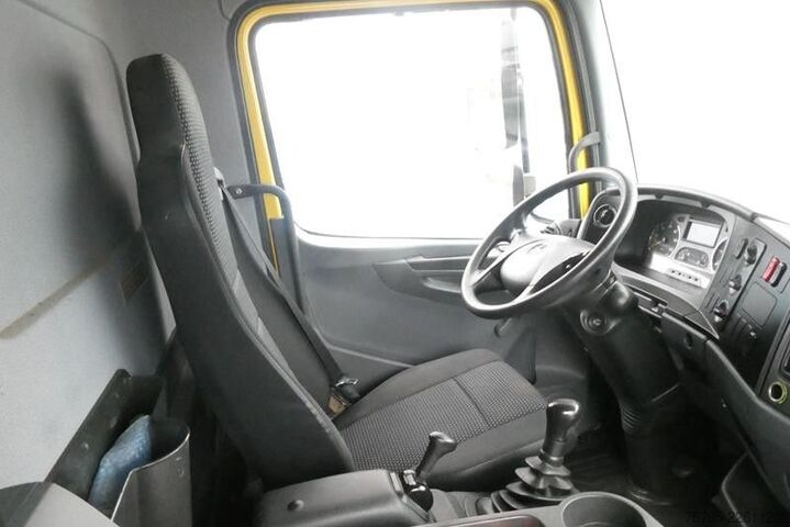 Фургон-бокс MERCEDES-BENZ Atego 816 BL Möbelkoffer