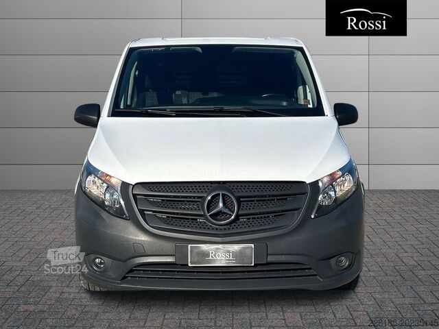 Kompaktno dostavno vozilo MERCEDES BENZ Vito III - vito 114 cdi long auto E6