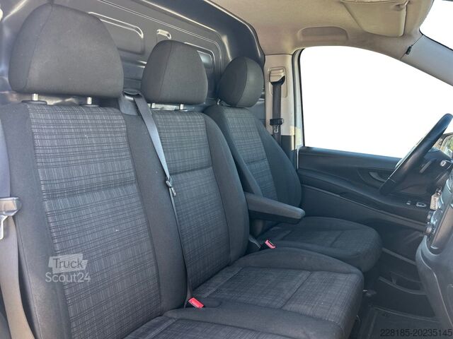 Kompaktno dostavno vozilo MERCEDES BENZ Vito III - vito 114 cdi long auto E6