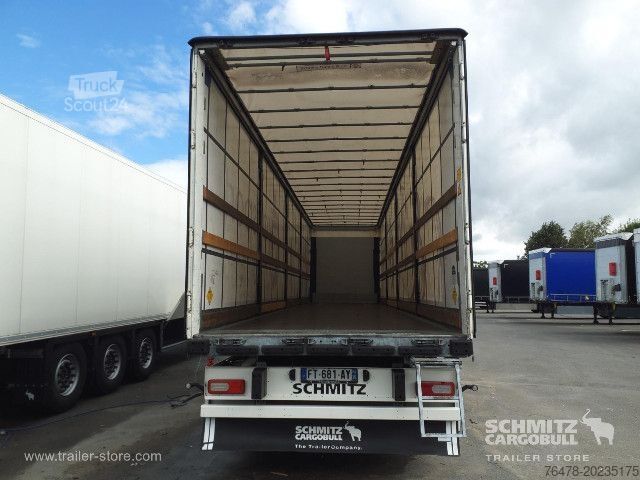 Открытый полуприцеп с тентом Schmitz Cargobull Curtainsider Standard