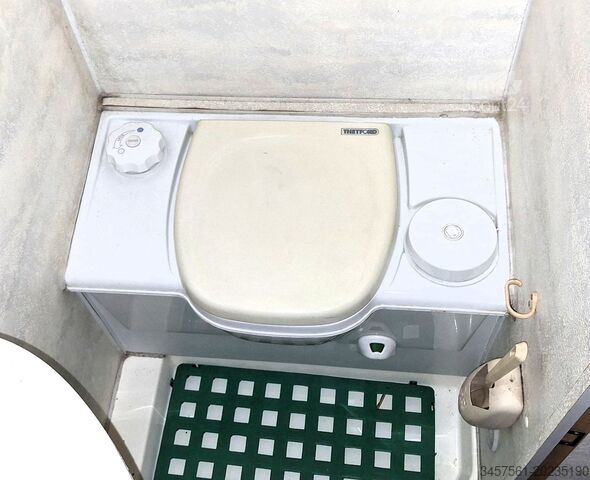 Cellule d’habitation Tischer 230 Tischer 230 Wohnkabine und Mercedes X-Klasse Power Edition 250 d-4-matic