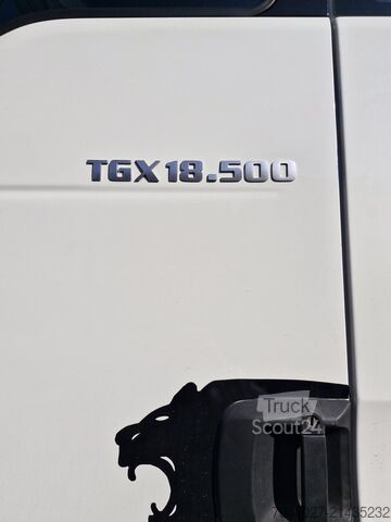 Standartinis vilkikas MAN TGX 18.560
