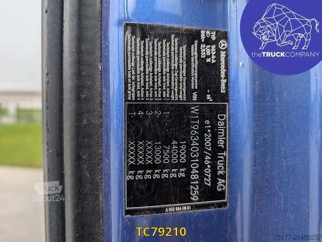 Standaard-SZM Mercedes-Benz Actros 1853