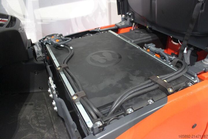 Gaffeltruck Linde E 14 EVO 386-02