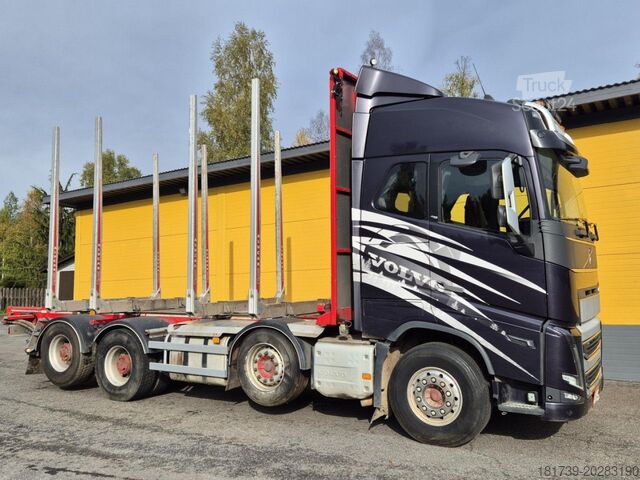 камион за дърва Volvo FH 750 8x4/ 2 lifted axles/ timber truck