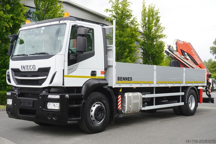 Plattform mit Kran Iveco Stralis 310 / 34 tho km !!! / FASSI 4 t