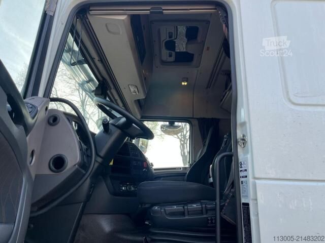 Standard tractor unit DAF XF 450