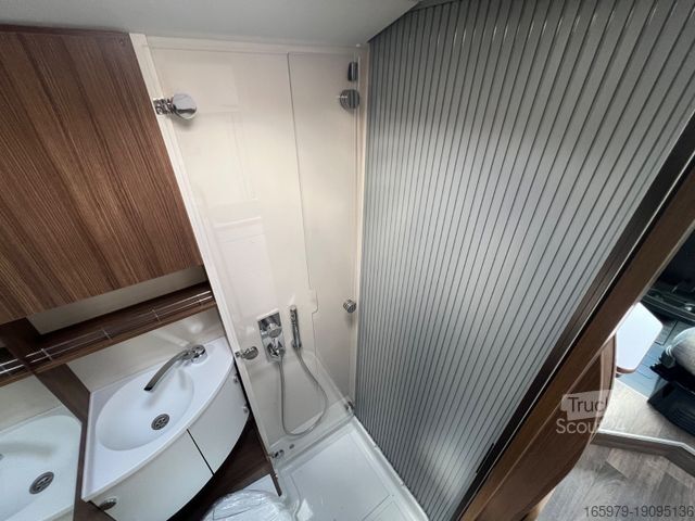 Kastenwagen Wohnmobil / Campervan BRAVIA