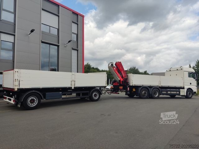 Φορτηγό με επίπεδη καρότσα MAN TGX 26.510 6x2-4 Baustoff-Zug mit Fassi F235