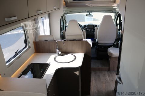 Caravana/autocaravana Carado T 338