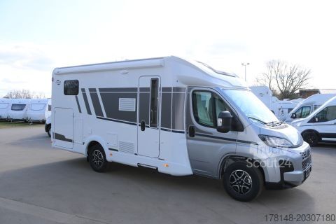 Wohnwagen/Wohnmobil Carado T 338