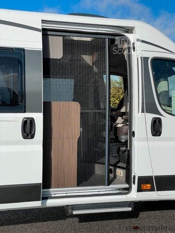 Pusiau integruotas kemperis SUNLIGHT T 58 *Raumwunder*Panorama Dachhaube*