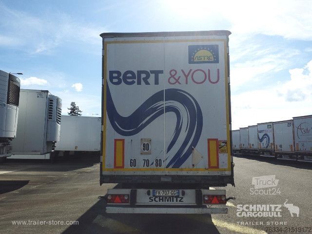 Semirimorchio con telone Schmitz Cargobull Semitrailer Curtainsider Standard