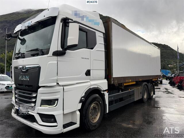 BDF sistema MAN TGX 26.510 6x2 container truck